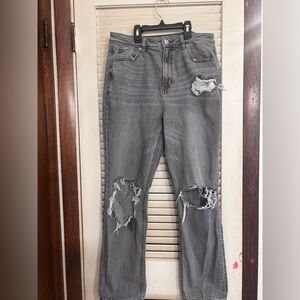 American Eagle high rise mom jeans size 10